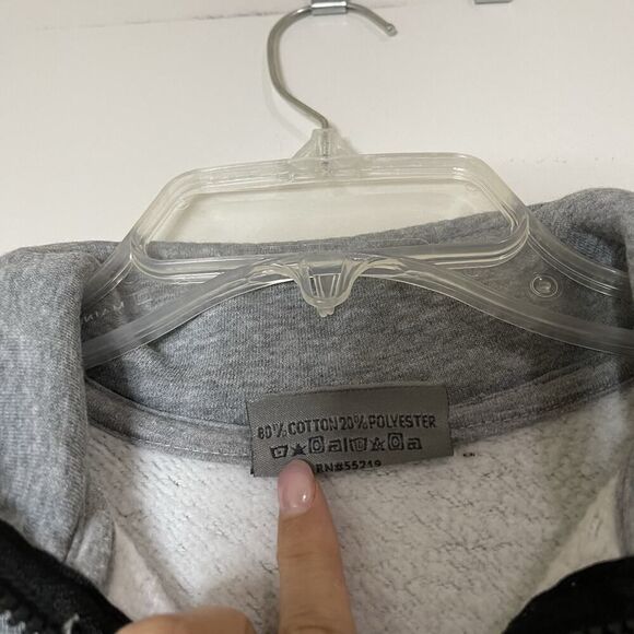 Taylor Swift The Eras Tour 1/4 Zip Sweatshirt Gray long sleeve Official Merc XS - Picture 3 of 7